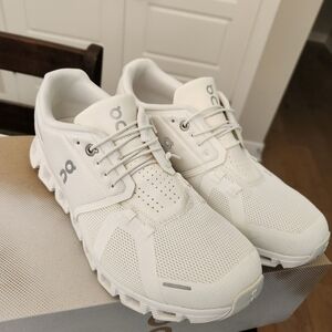 On Running Men's White Athletic Shoes